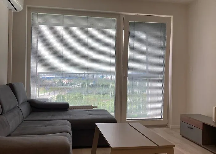 Mulberry With Parking In * Pozsony