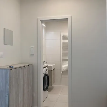Mulberry With Parking In Apartment Bratislava