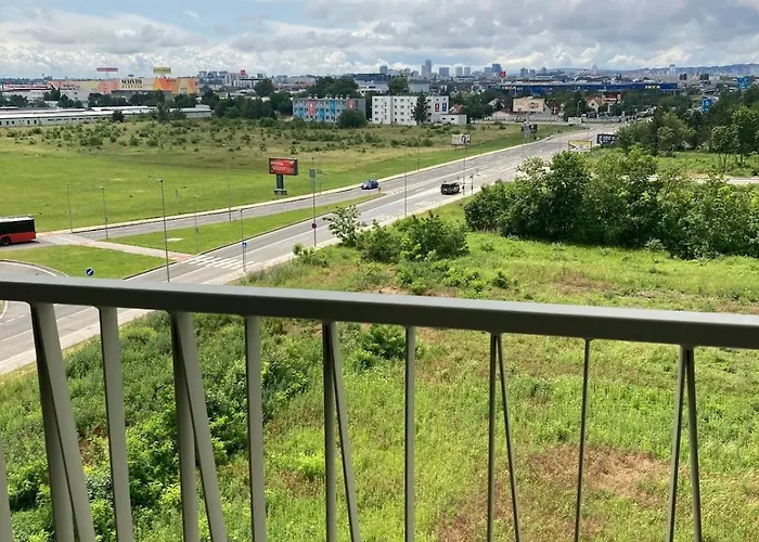 Mulberry With Parking In